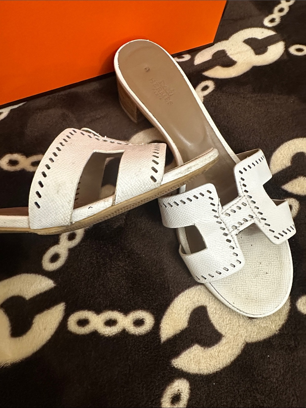 🌺🌺Hermes White Leather Cutout Mules - Picture 5 of 11